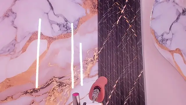 Alyson-a online show from 04-01-26, 01:41