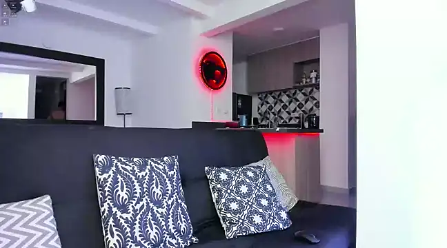 tony muscle online show from 01-15-25, 01:34