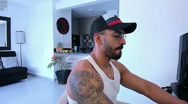 tony muscle online show from 01-18-25, 09:02