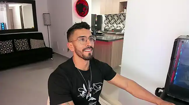 tony muscle online show from 02-09-25, 01:11