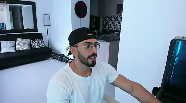 tony muscle online show from 02-15-25, 09:37