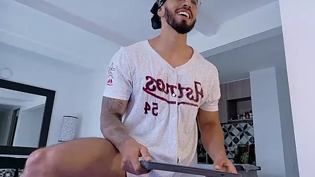 tony muscle online show from 10-14-25, 08:42