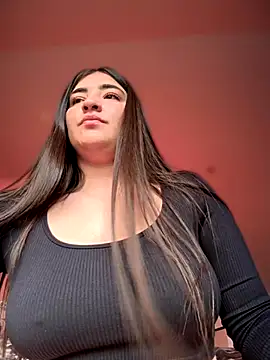 AhriCutte online show from 11-30-25, 06:45