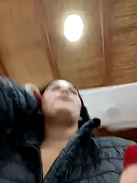 girl milk1 online show from 10-28-25, 10:45