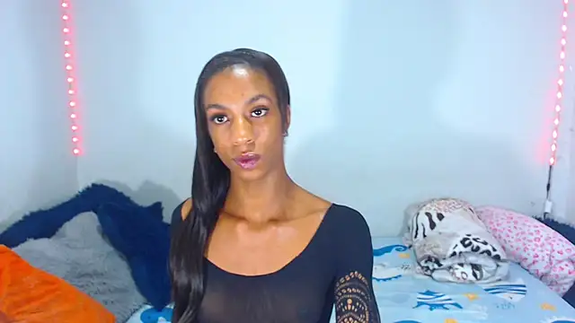 Snapshot of JessicaEbony chatting on 01-10-25, 12:17 JessicaEbony online show from 01-10-25, 12:17