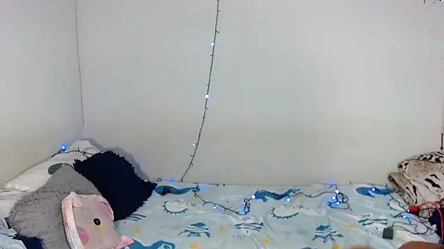 JessicaEbony online show from 05-15-26, 01:01
