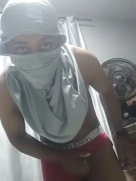 Snapshot of gozadafartarj chatting on 04-01-26, 02:12 gozadafartarj online show from 04-01-26, 02:12