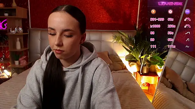 Snapshot of AuroraAksnesss chatting on 03-17-25, 12:14 AuroraAksnesss online show from 03-17-25, 12:14