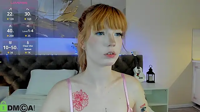 Linablueeyed online show from 10-24-25, 09:17