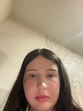 kate8ketee8 online show from 02-21-25, 09:22