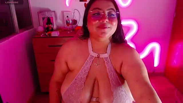 Rebeca charme21 online show from 12-26-24, 09:22