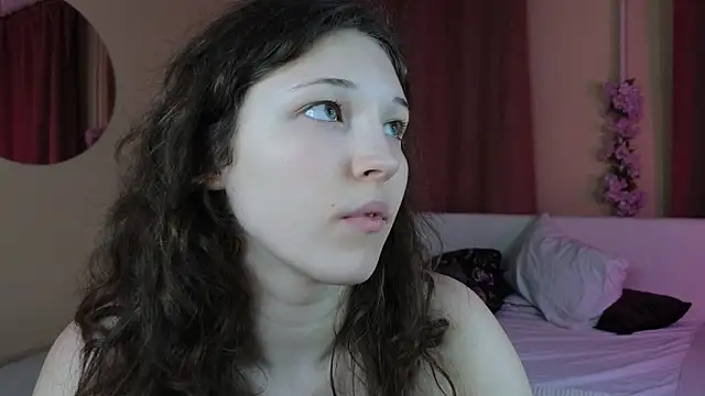 Snapshot of cherry_lea chatting on 03-12-26, 06:58 cherry lea online show from 03-12-26, 06:58