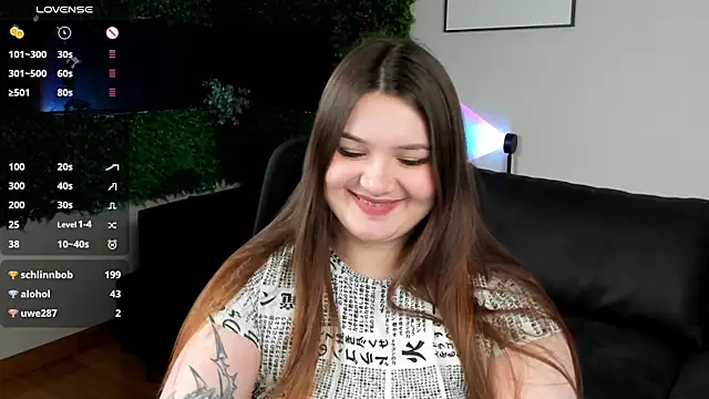 Snapshot of Alice_Walters chatting on 12-05-24, 09:50 Alice Walters online show from 12-05-24, 09:50