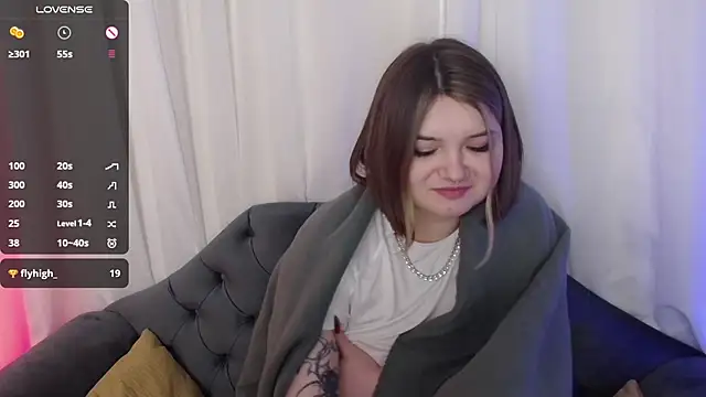 Snapshot of Alice_Walters chatting on 01-25-25, 07:18 Alice Walters online show from 01-25-25, 07:18