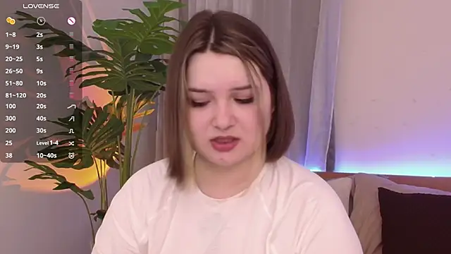 Snapshot of Alice_Walters chatting on 01-29-25, 03:26 Alice Walters online show from 01-29-25, 03:26