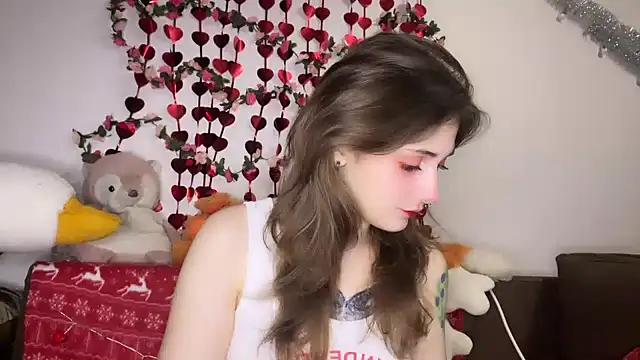 Snapshot of _Devill_Baby chatting on 02-19-25, 04:55 Devill Baby online show from 02-19-25, 04:55