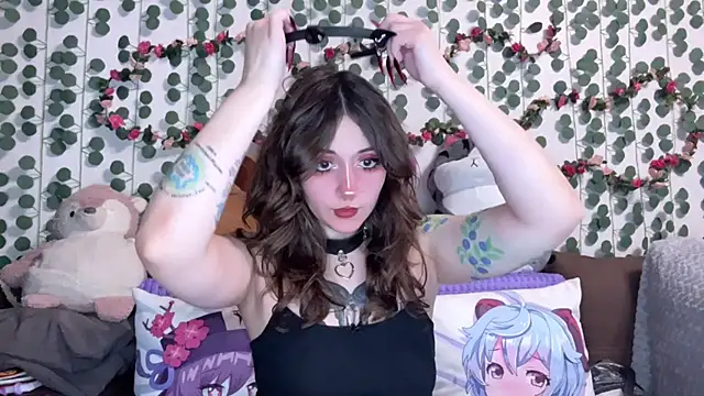 Snapshot of _Devill_Baby chatting on 09-08-25, 04:50 Devill Baby online show from 09-08-25, 04:50