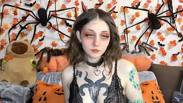Snapshot of _Devill_Baby chatting on 10-05-25, 06:28 Devill Baby online show from 10-05-25, 06:28