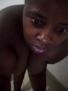 Snapshot of HotBootyBabe90 chatting on 02-13-26, 03:46 HotBootyBabe90 online show from 02-13-26, 03:46