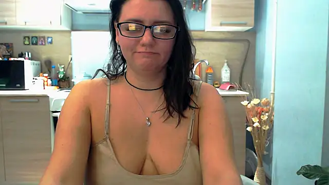 Snapshot of Sophy__soft chatting on 01-20-25, 07:25 Sophy soft online show from 01-20-25, 07:25