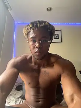 Snapshot of AdonisKnight chatting on 10-22-25, 03:45 AdonisKnight online show from 10-22-25, 03:45