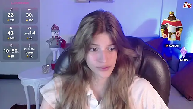 Snapshot of Nora_Vennucci chatting on 12-20-24, 10:32 Nora Vennucci online show from 12-20-24, 10:32