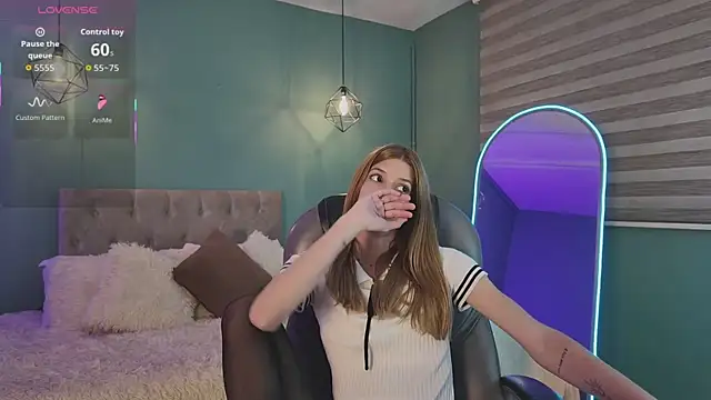 Nora Vennucci online show from 03-19-26, 09:19