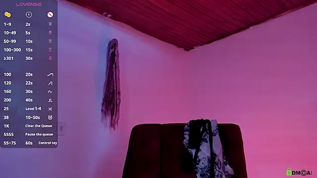 Borbala Iggy online show from 12-20-24, 05:08