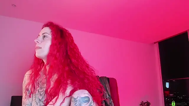 Borbala Iggy online show from 02-23-25, 04:57