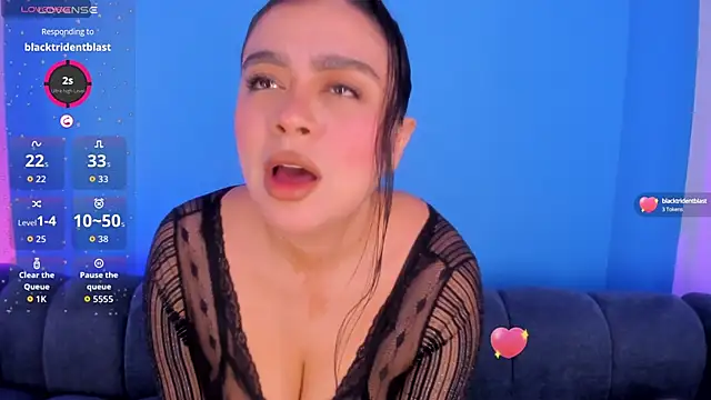 Snapshot of mary_suarez chatting on 09-23-25, 02:36 mary suarez online show from 09-23-25, 02:36