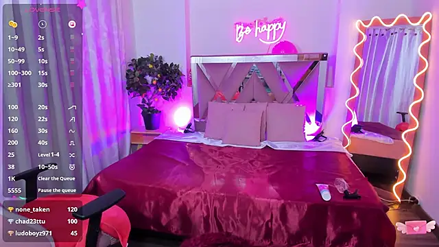 Daphnne tay online show from 02-18-25, 09:43