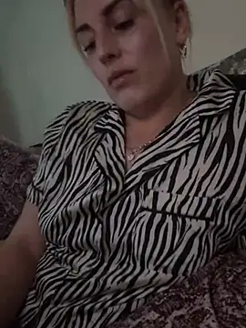 Barbie 26 online show from 03-11-25, 08:42