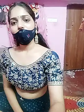 Snapshot of Cute-Simmi chatting on 12-05-24, 10:44 Cute-Simmi online show from 12-05-24, 10:44