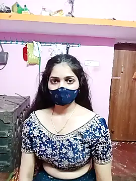 Snapshot of Cute-Simmi chatting on 12-10-24, 09:44 Cute-Simmi online show from 12-10-24, 09:44