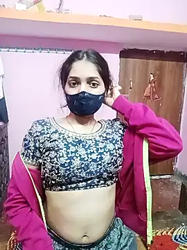 Snapshot of Cute-Simmi chatting on 12-16-24, 04:38 Cute-Simmi online show from 12-16-24, 04:38