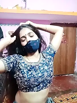 Snapshot of Cute-Simmi chatting on 12-25-24, 05:05 Cute-Simmi online show from 12-25-24, 05:05