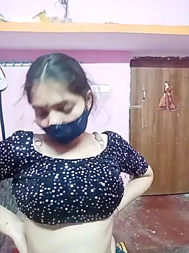 Snapshot of Cute-Simmi chatting on 01-01-25, 09:39 Cute-Simmi online show from 01-01-25, 09:39