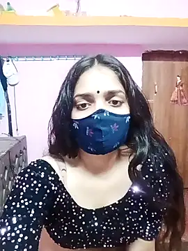 Snapshot of Cute-Simmi chatting on 01-07-25, 11:37 Cute-Simmi online show from 01-07-25, 11:37