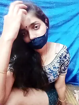 Snapshot of Cute-Simmi chatting on 01-28-25, 03:25 Cute-Simmi online show from 01-28-25, 03:25