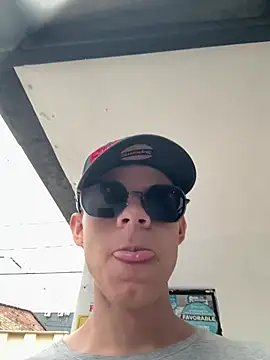 Daddyrich 632 online show from 07-11-26, 11:24