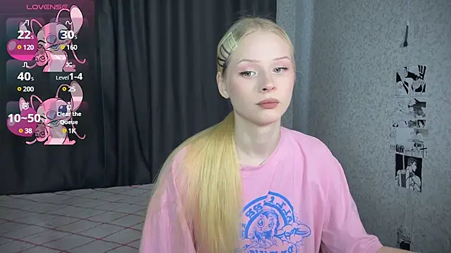 Snapshot of lisa_barbie chatting on 02-08-25, 09:03 lisa barbie online show from 02-08-25, 09:03