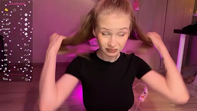 Snapshot of lisa_barbie chatting on 02-05-26, 07:07 lisa barbie online show from 02-05-26, 07:07