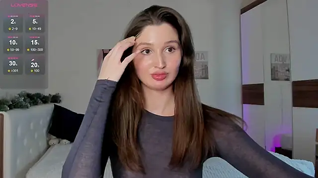 Snapshot of tender_babyy chatting on 01-10-25, 05:45 tender babyy online show from 01-10-25, 05:45