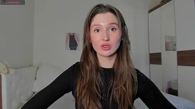 Snapshot of tender_babyy chatting on 02-07-25, 02:15 tender babyy online show from 02-07-25, 02:15