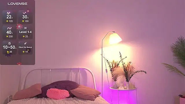 Snapshot of tender_babyy chatting on 10-05-25, 12:25 tender babyy online show from 10-05-25, 12:25