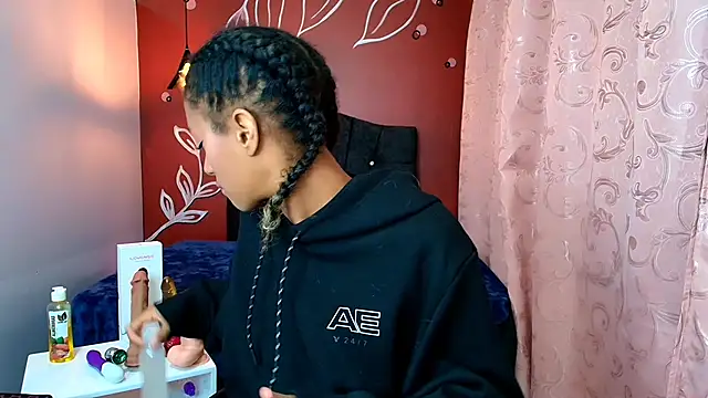 Zia Green online show from 01-30-25, 12:06