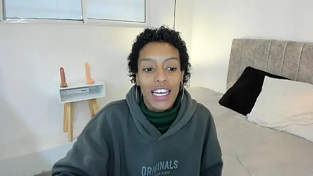 Snapshot of Zia_Green chatting on 06-09-26, 12:28 Zia Green online show from 06-09-26, 12:28