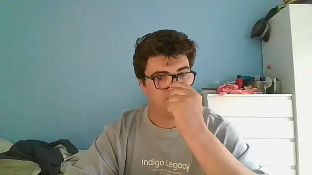 Snapshot of sorolla12 chatting on 05-11-26, 05:10 sorolla12 online show from 05-11-26, 05:10