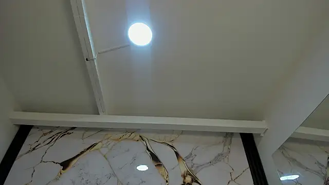 KarinaSimonz online show from 10-15-25, 07:14