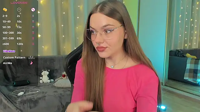 Snapshot of Marta_May_ chatting on 12-01-24, 04:51 Marta May online show from 12-01-24, 04:51